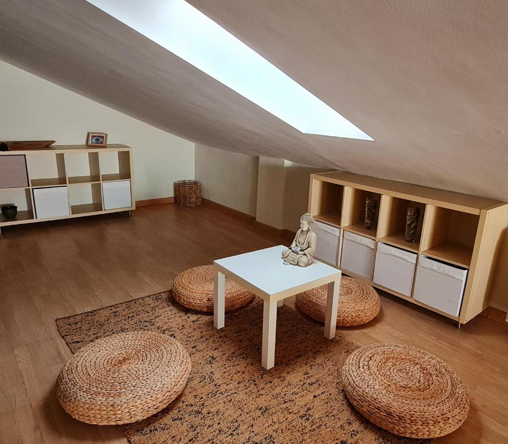 Exclusive Beachfront Penthouse Almayate Alto المظهر الخارجي الصورة